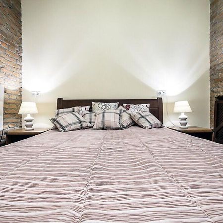Austrian Apartment ลวีฟ ภายนอก รูปภาพ