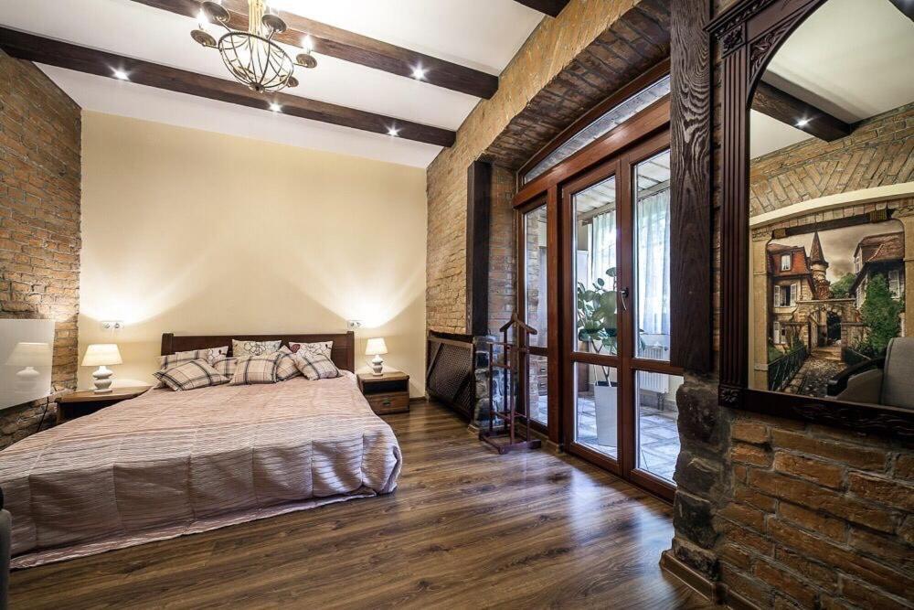 Austrian Apartment ลวีฟ ภายนอก รูปภาพ